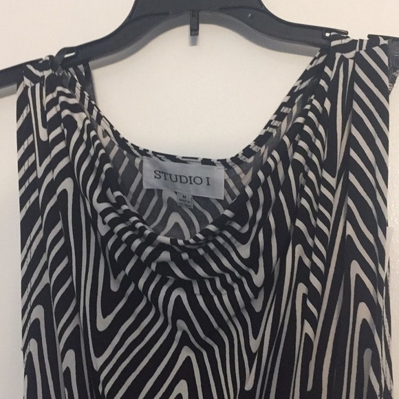 NWT Dress - Picture 2 of 5